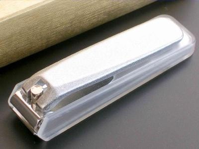 和製クローム爪切り(直刃・大・カバー付) NC-222CC 【送料無料】メール便にてお届け手配