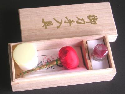 刀剣用手入れ具セット(桐箱入り)
