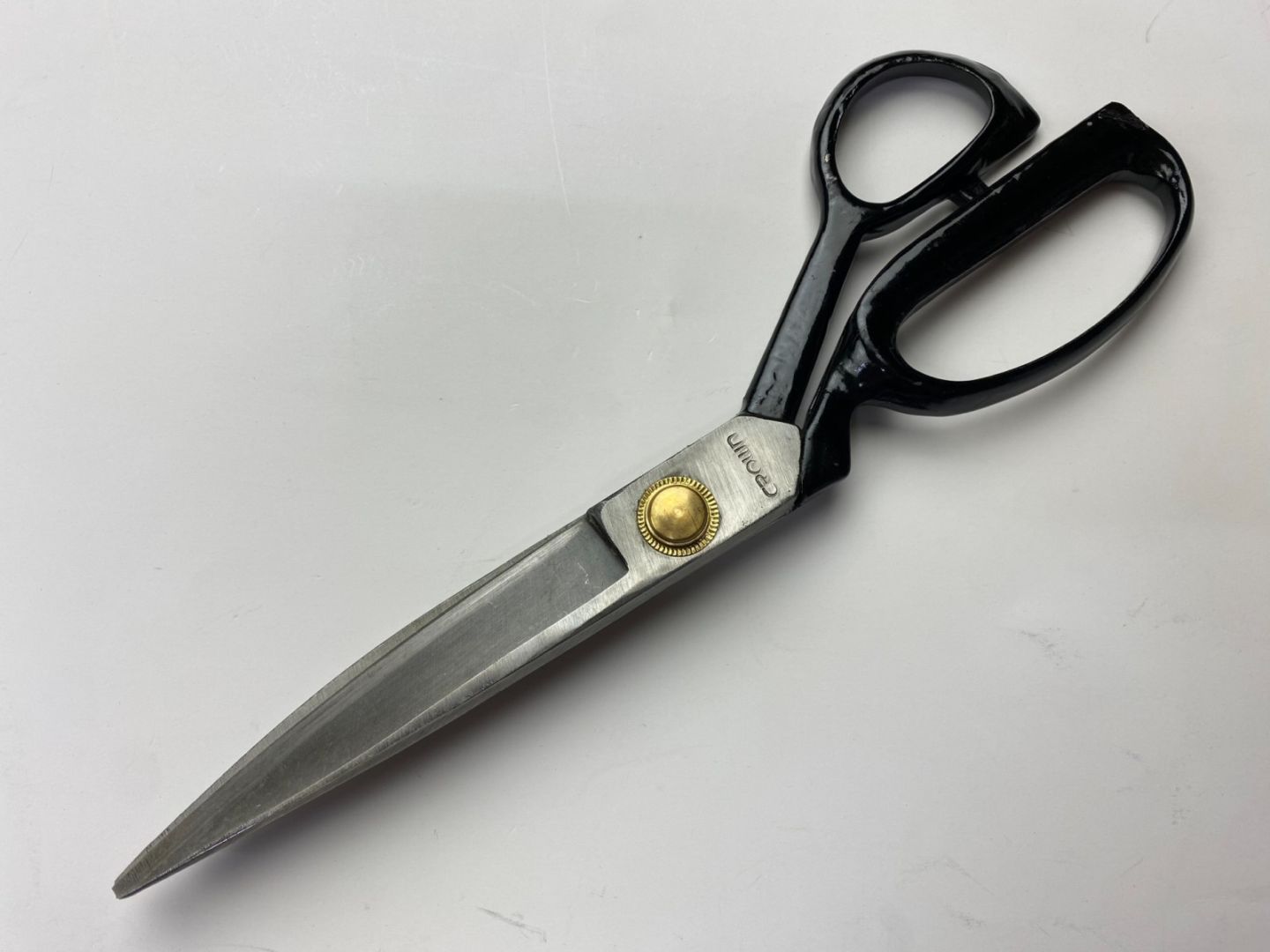 アウトレット品 裁ち鋏 全鋼 ラシャ切鋏 240mm 洋裁ハサミ 裁縫用ハサミ