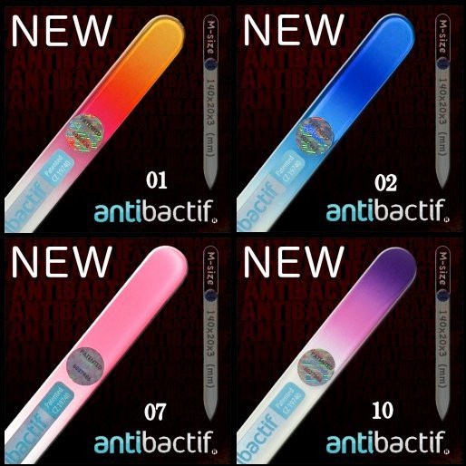 ブラジェク　ガラス爪やすり　antibactif カラー　【送料無料】　メール便にてお届け手配