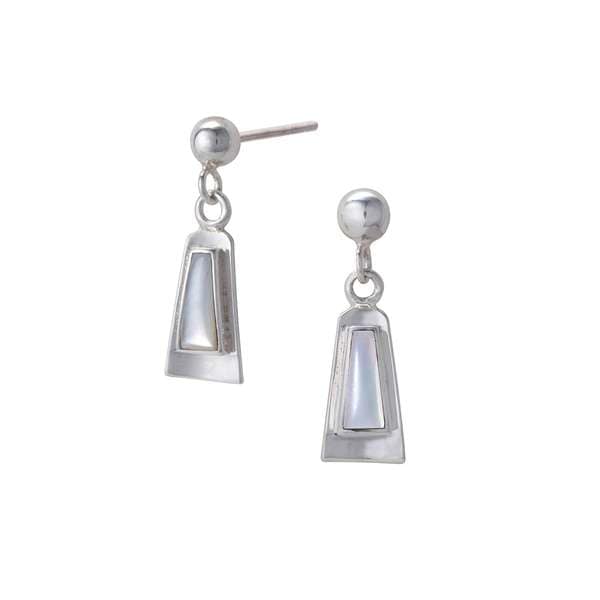 天然石シェル ストーンピアス