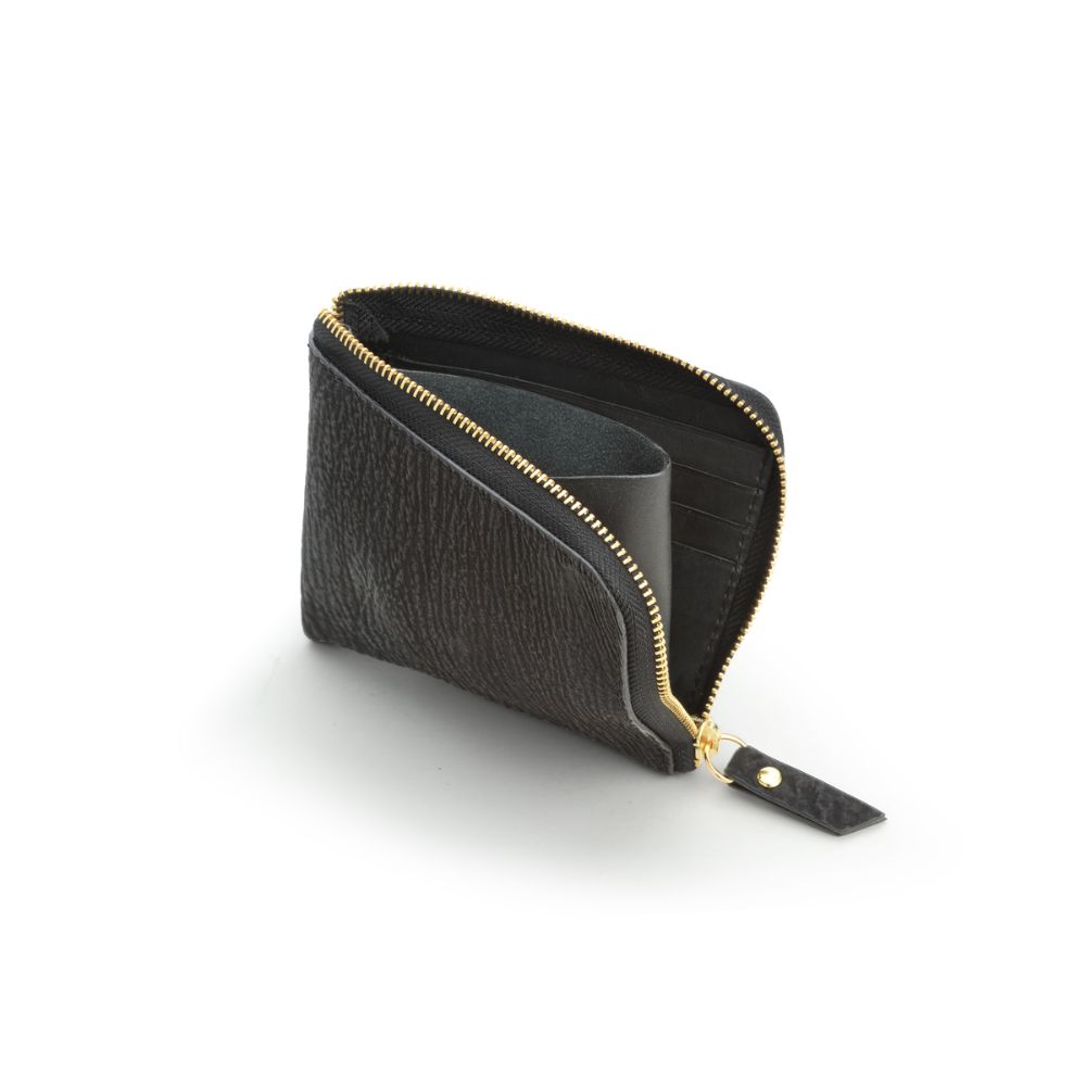 サードアリフコレクション　サメ革シャークレザー ショートウォレット二つ折り革財布 シャークスキン 栃木レザー サメ革 ヌメ革 サドルレザー 牛革 二