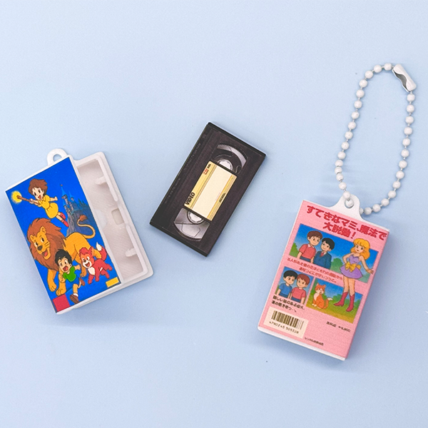 ミニチュアVHSビデオテープ | キーホルダー | [同人グッズ制作]JINNY