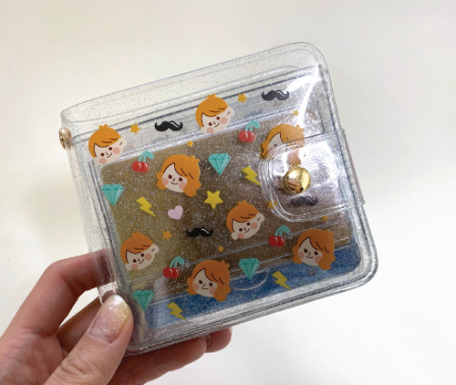 pvc ラメ素材 二つ折り財布 フルカラー印刷 財布 コインケース 同人グッズ制作 Jinny Land ジーニーランド pvc ラメ素材 二つ折り財布 フルカラー印刷 財布 コインケース 同人グッズ制作 Jinny Land ジーニーランド