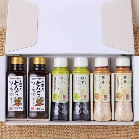 【冬ギフト　早割】【ギフトに最適】とんかつソースとドレッシングのセット（ソース2本　ドレッシング各2本・計6本セット）