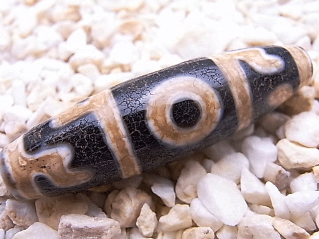 NC00005N 三眼天珠(特殊九眼) | ヒーリングアイテム,天珠 | 鎌倉聖石