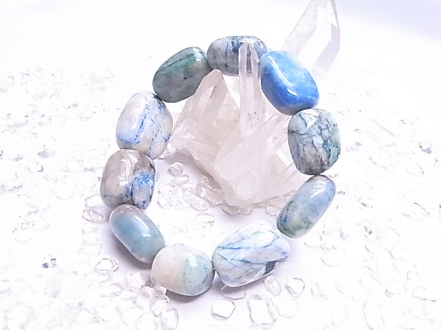 パパゴアイト rkyngy パパゴアイト イン クォーツ クラスター 末研磨