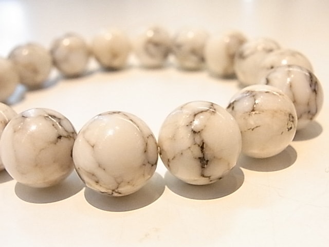 BK00036F ホワイトバッファロー ブレスレット(12㎜玉) すべての商品 鎌倉聖石 SacredStones