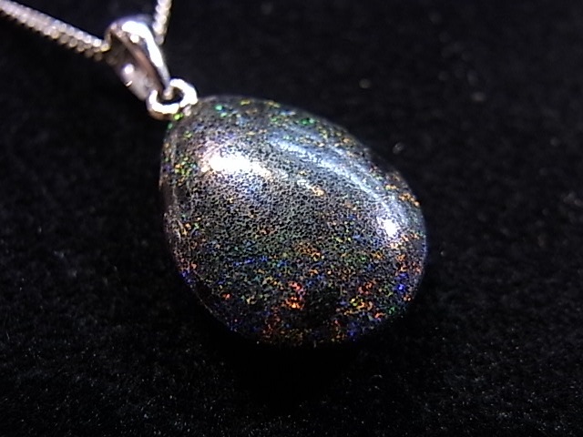 UE00067K ブラックマトリクスオパール | すべての商品 | 鎌倉聖石