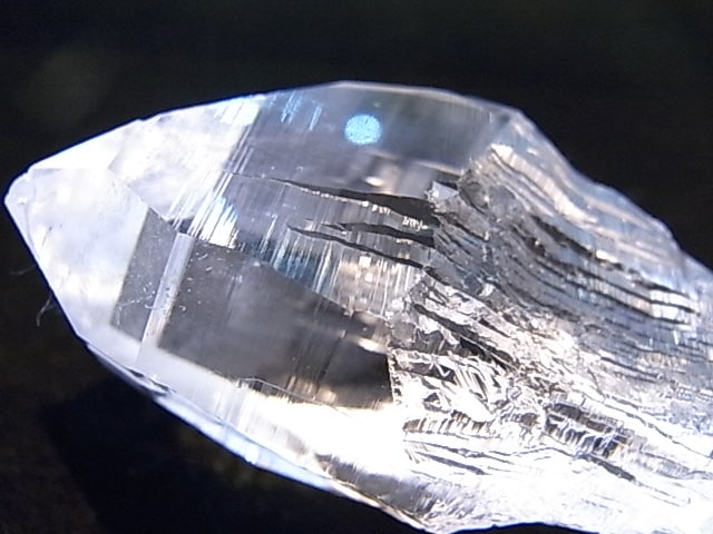 レア セルフヒールド クローライト ガネッシュヒマール産 ヒマラヤ水晶