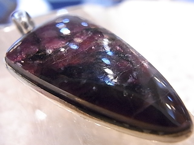 BU00382�ơ��桼�ǥ����饤�ȡ��ڥ����ȥȥå�