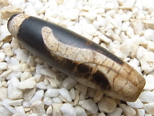 めるさん瑪瑙　如意天珠　9-2 如意二眼天珠・至純風化天珠 – 天然石の店 ふうちゃん