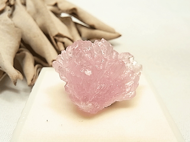 ローズクォーツ　クラスター　　鎌倉　mauna CMM0125 【高品質】 ローズクォーツ 結晶(小) | ヒーリングアイテム