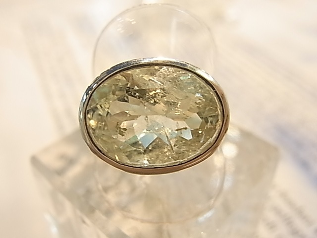 RK00101F トリフェーン リング 【希少石】(パキスタン産) | すべての