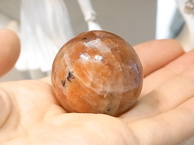 BU00191F 高品質 サンストーン 丸玉 | すべての商品 | 鎌倉聖石