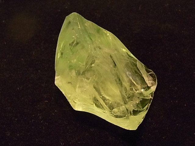 GA00048F 天然アンダラクリスタル（蛍光ライトグリーン） シャスタ産