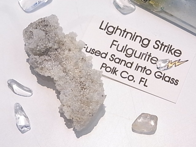 BU00206F �ե륰�饤��