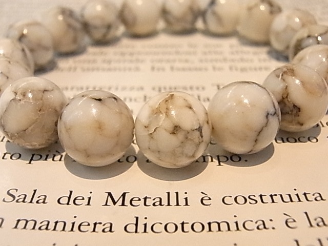 BK00036F ۥ磻ȥХåե֥쥹å(ж)