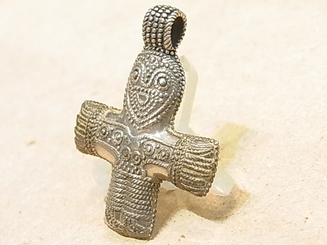 PK00042F GEO�ǥ����� ����С��ڥ����ȥإå� ��GOTLAND��