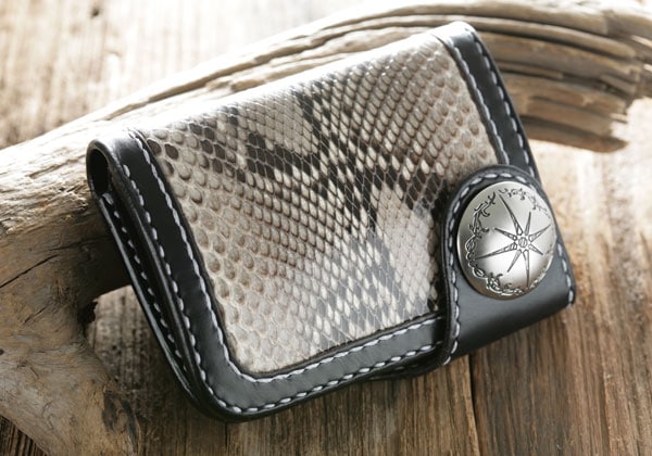 【未使用】ビッグハンド BIGHAND カービング ビルフォード ウォレット 未使用】ビッグハンド BIGHAND カービング ビルフォード ウォレット