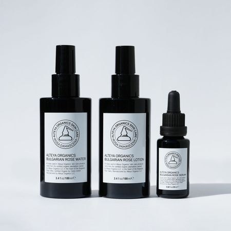 アルテヤオーガニック」ブルガリア産の最高級ダマスクローズを使用した