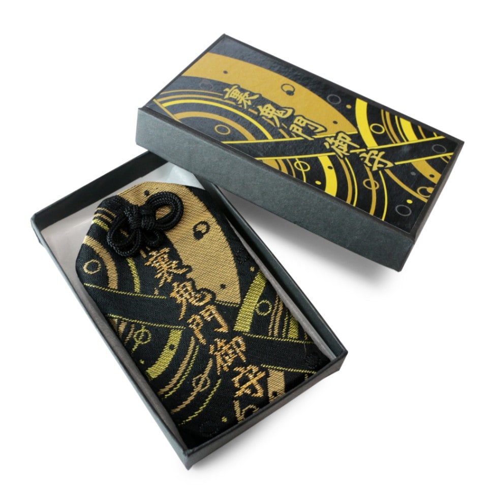 専用・強力最強超天界最高峰伍柱高波動無限お守り】 尊像守(三面様