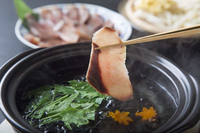 【加賀屋ゼネラルフーヅ】加賀屋 天然鰤のしゃぶしゃぶ（送料込）