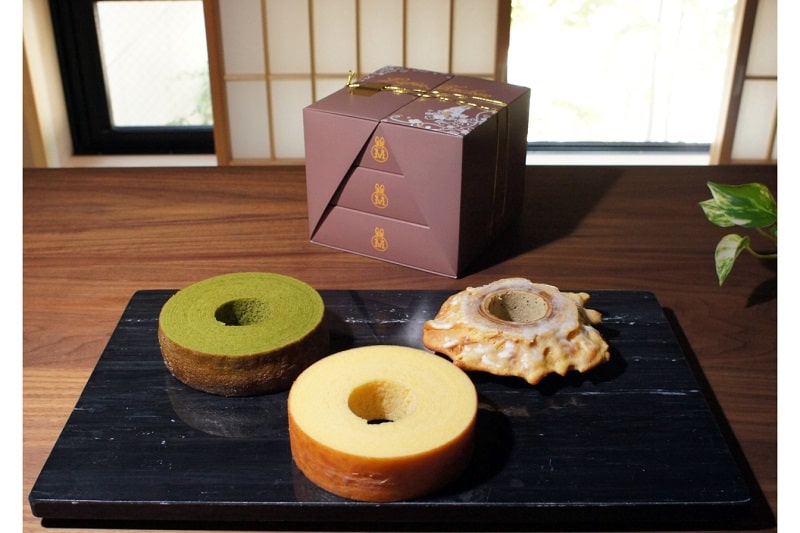 【丸沼美術サロン】バウムクーヘン3段セット（送料込）