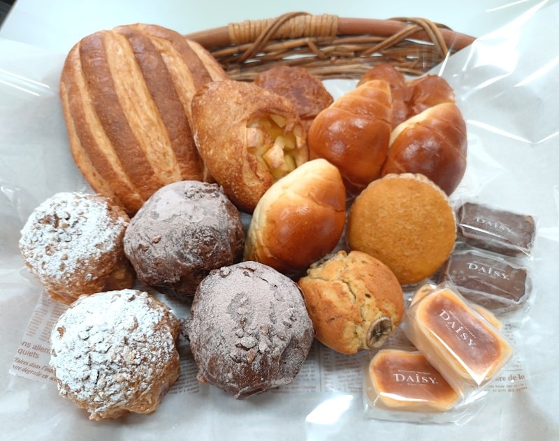 【パンとケーキの店 デイジイ】バラエティーセット（送料込）