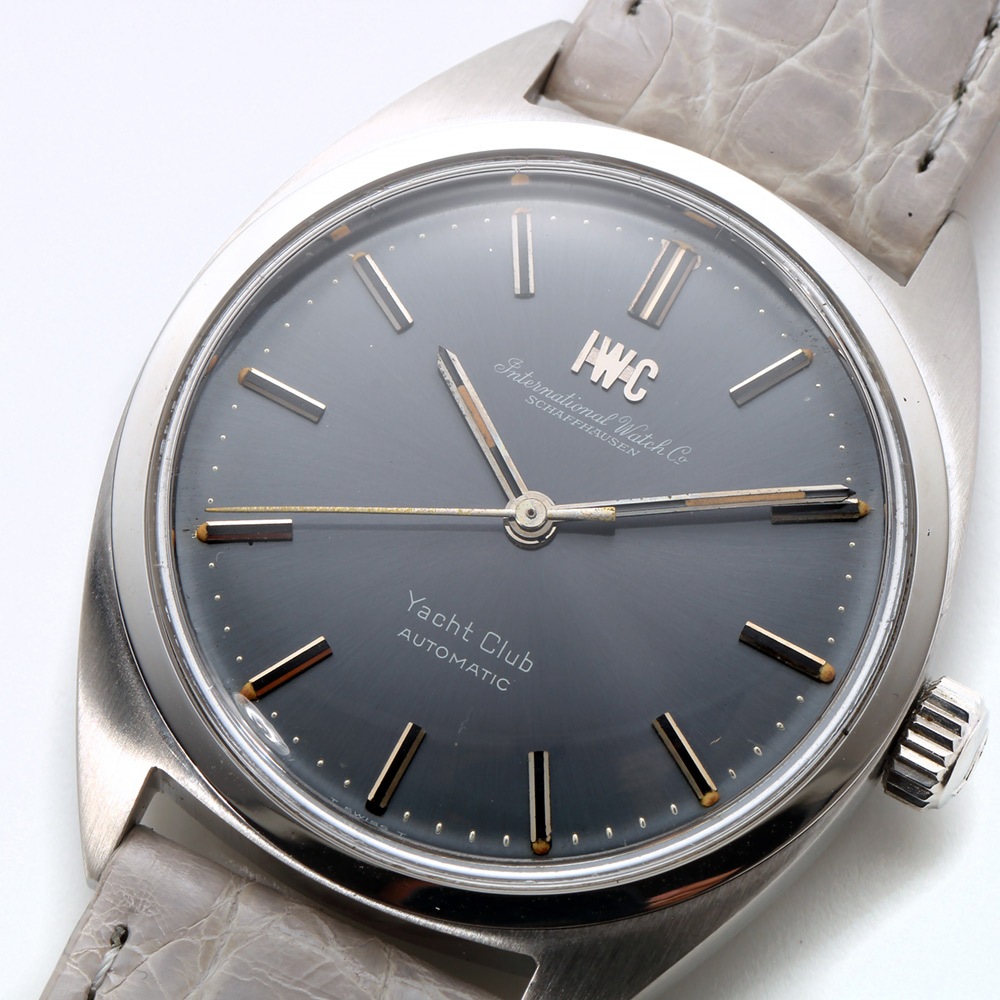 IWC【1968年製】ヨットクラブ Ref.R811AD|ヴィンテージウォッチ専門店