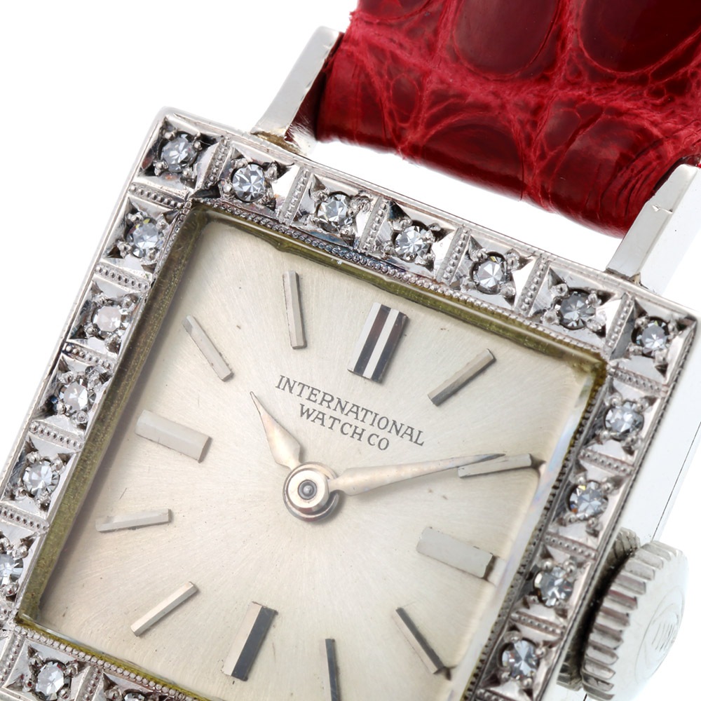 ヴィンテージアメリカン＆ヨーロピアン時計価格ガイド IWC【1960年製】スクエア ダイヤモンドベゼル|ヴィンテージウォッチ