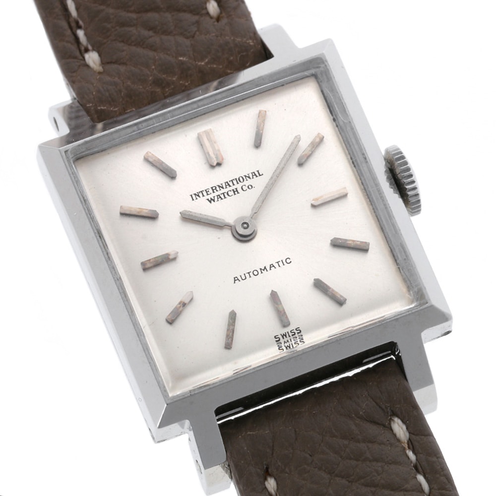 IWC【1966年製】スクエア Ref.2301|ヴィンテージウォッチ専門店