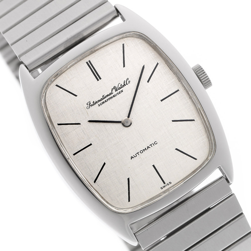 IWC【1972年製】レクタンギュラー|ヴィンテージウォッチ専門店