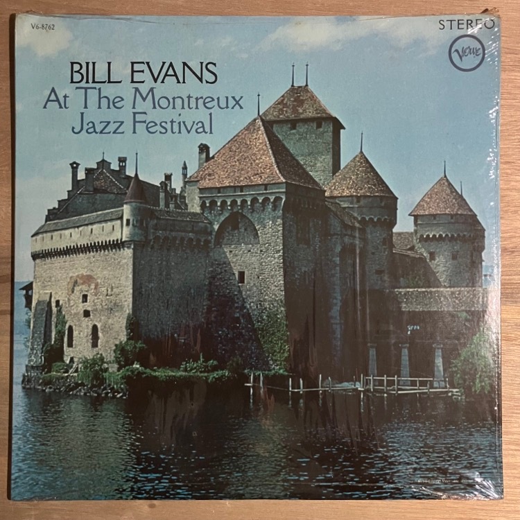 BILL EVANS / AT THE MONTREUX JAZZ FESTIVALSALEʡ