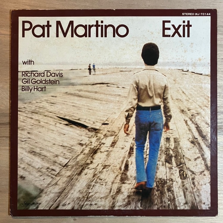 PAT MARTINO / EXIT