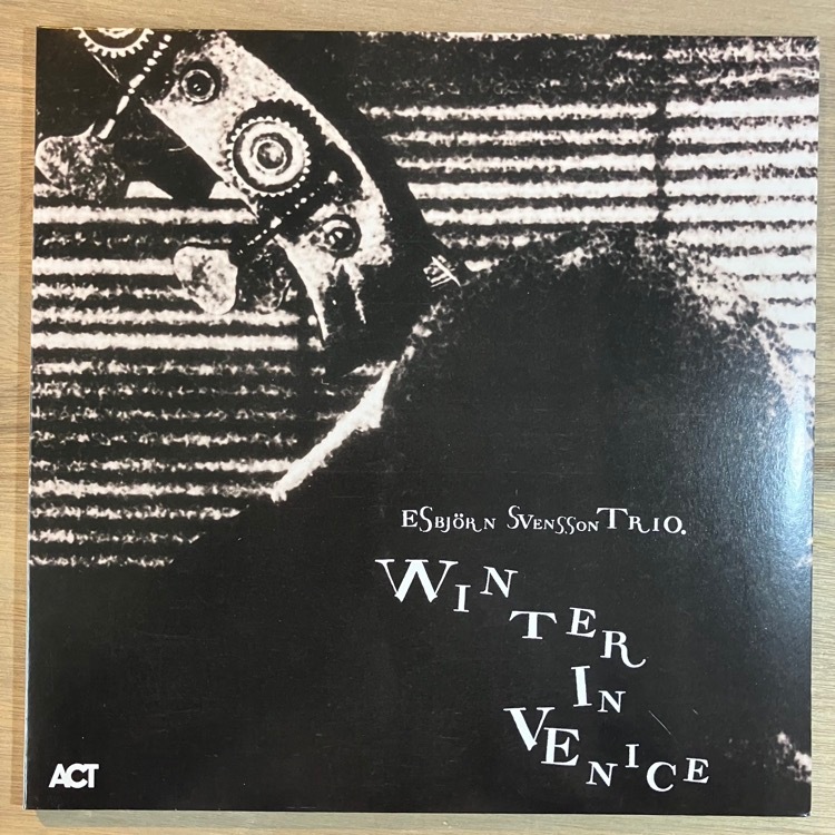 ESBJORN SVENSSON TRIO / WINTER IN VENICE