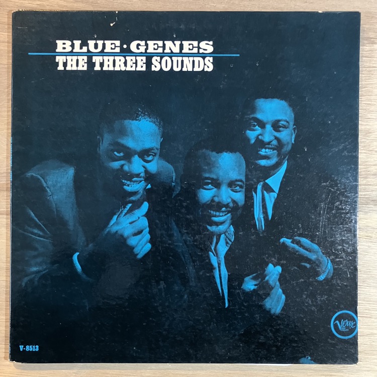 THREE SOUNDS / BLUE GENES