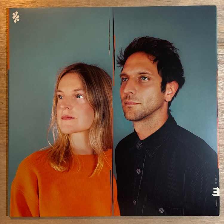 SNOWPOET / WAIT FOR ME