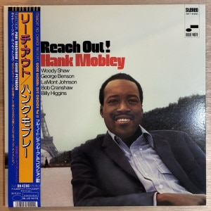 HANK MOBLEY / REACH OUT
