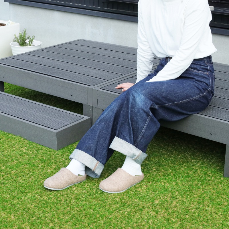 耐候性のある人工木製 ウッドデッキ 本体