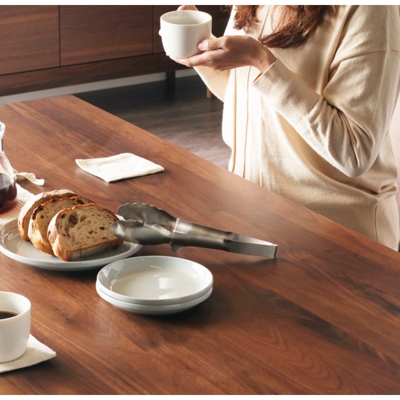 ウォールナット無垢材 シエル 135cm ダイニングテーブル