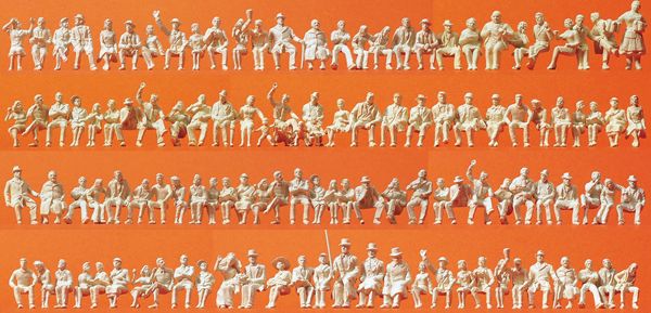 座った観客120人 ：プライザー キット HO(1/87) 16328 | 人物,座って