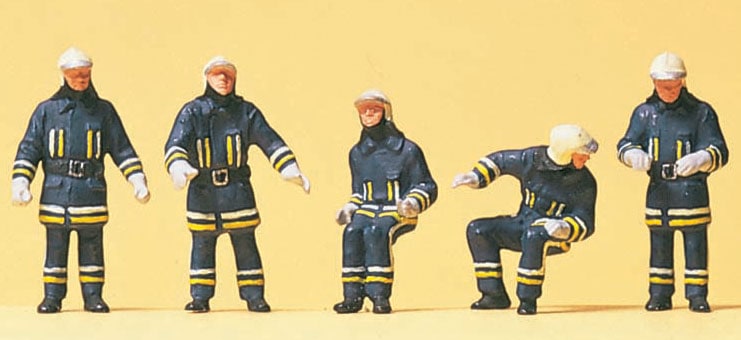 消防車の消防隊員 ：プライザー 塗装済完成品 HO(1/87) 10487 | 人物