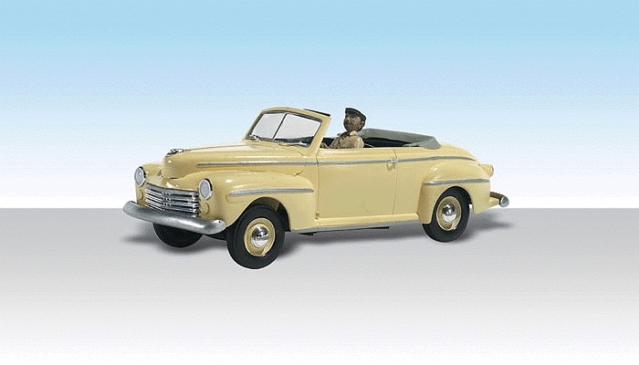 ロジャースのオープンカー ：ウッドランド 塗装済完成品 HO(1/87