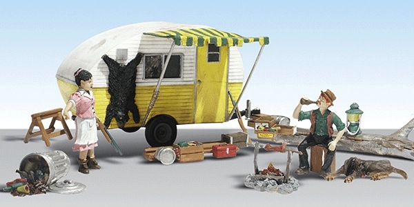 二人のトレーラーハウス ：ウッドランド 塗装済完成品 HO(1/87) AS5542