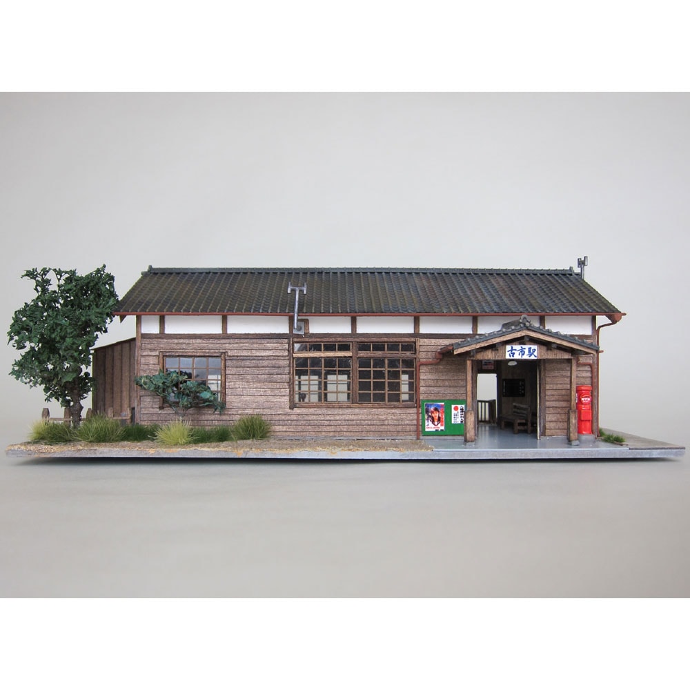 中古現状 ジオラマ 模型 古民家 (幅:400/高さ:450/奥行:300) 中古現状 ジオラマ 模型 古民家 (幅:400/高さ:450/奥行:300