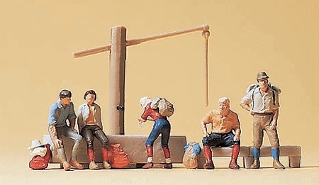 Preiser フィギュア ハイカー、山登り、釣り 水場で休憩中の登山する人たち(ハイカー) :プライザー 塗装済
