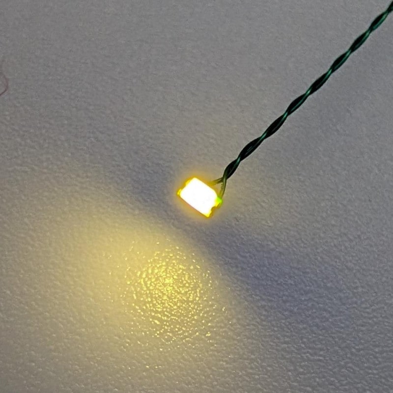 1.6x0.8mm���å�LED���ŵ忧�����ͥ����դ���2�����ꡡ����KEIGOO���Żҥѡ��ġ��Υ󥹥����롡90101