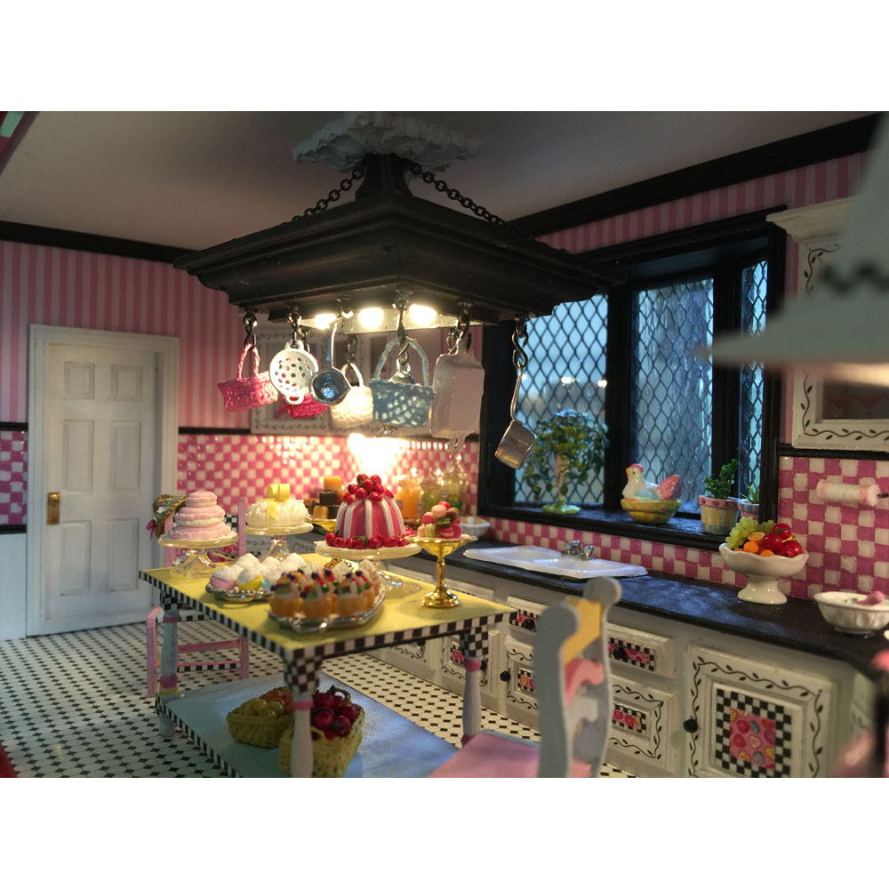 MINITURE&DOLLHOUSE �����������ҡ��ɡ���ϥ���������������ȯ�ԡ�New York Art��ȯ�䡡�������ǡ����ܡˡ�978-4-902437-71-3