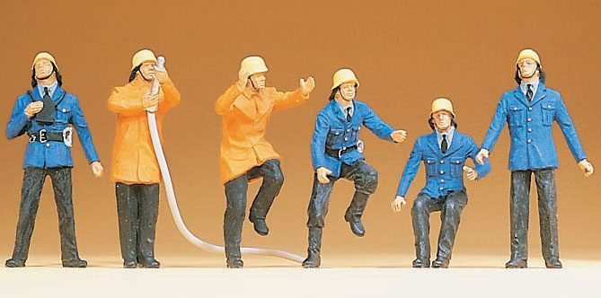 消防士 ：プライザー 塗装済完成品 HO(1/87) 14200 | 人物,イベント